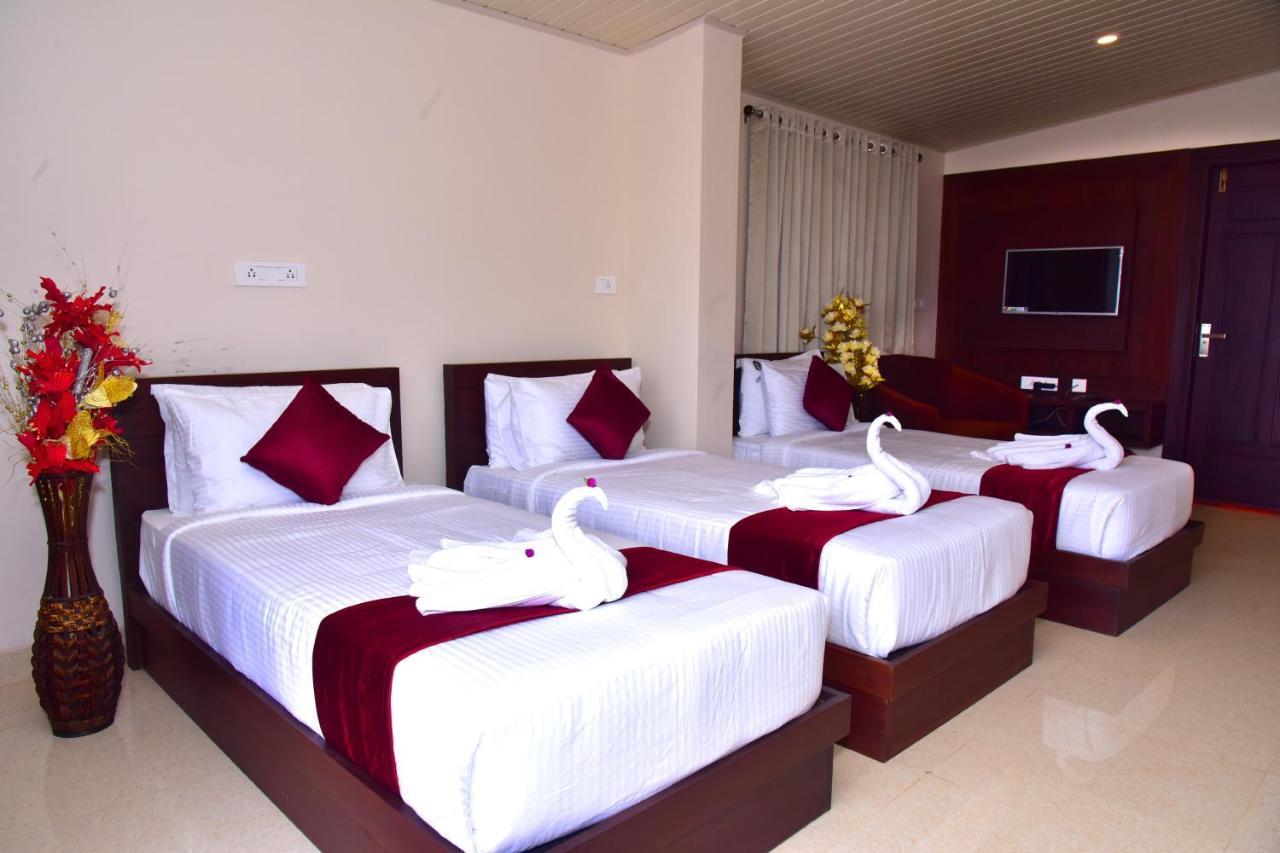Hotel Coorg Palace Мадикери Екстериор снимка