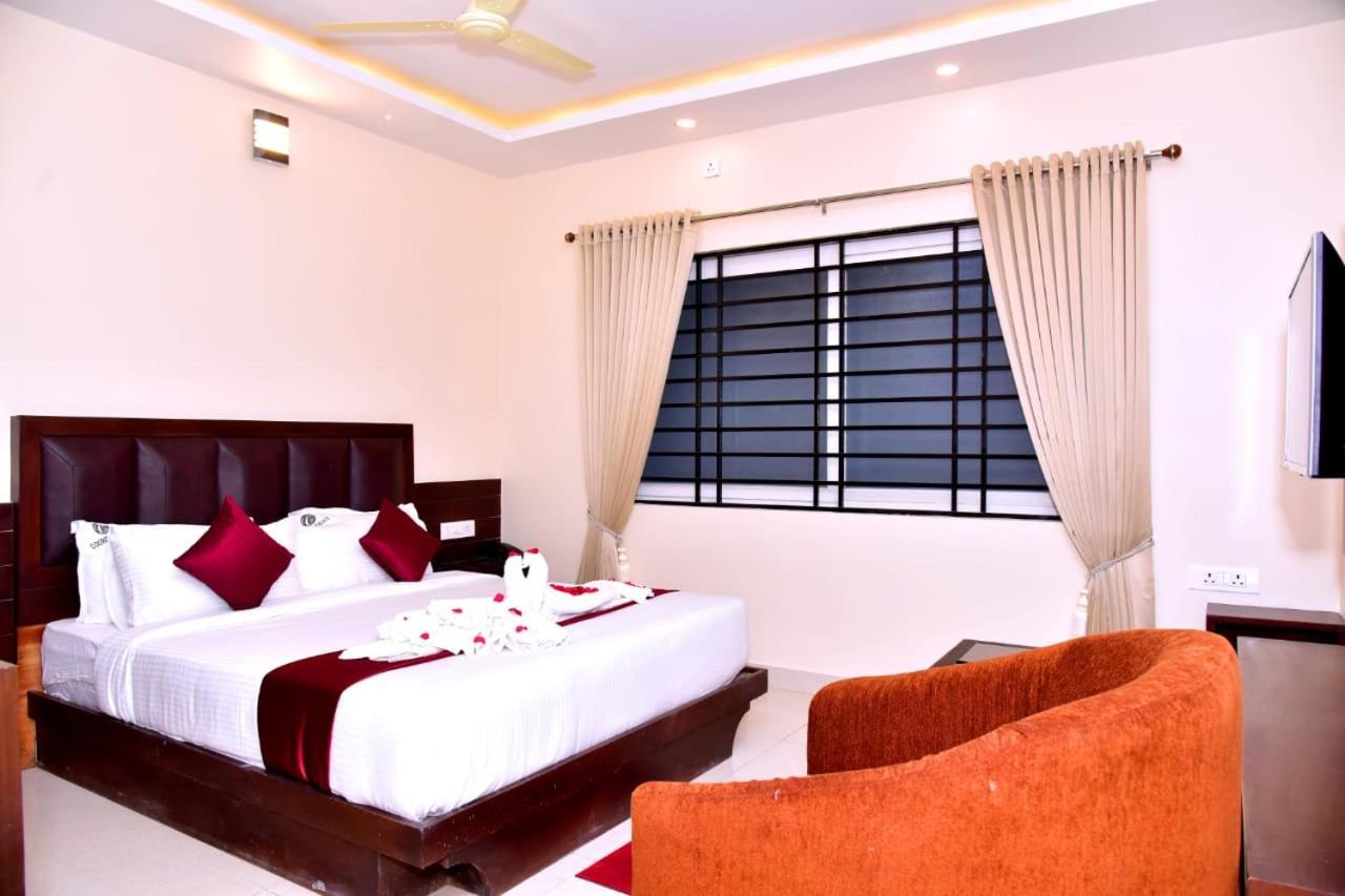 Hotel Coorg Palace Мадикери Екстериор снимка