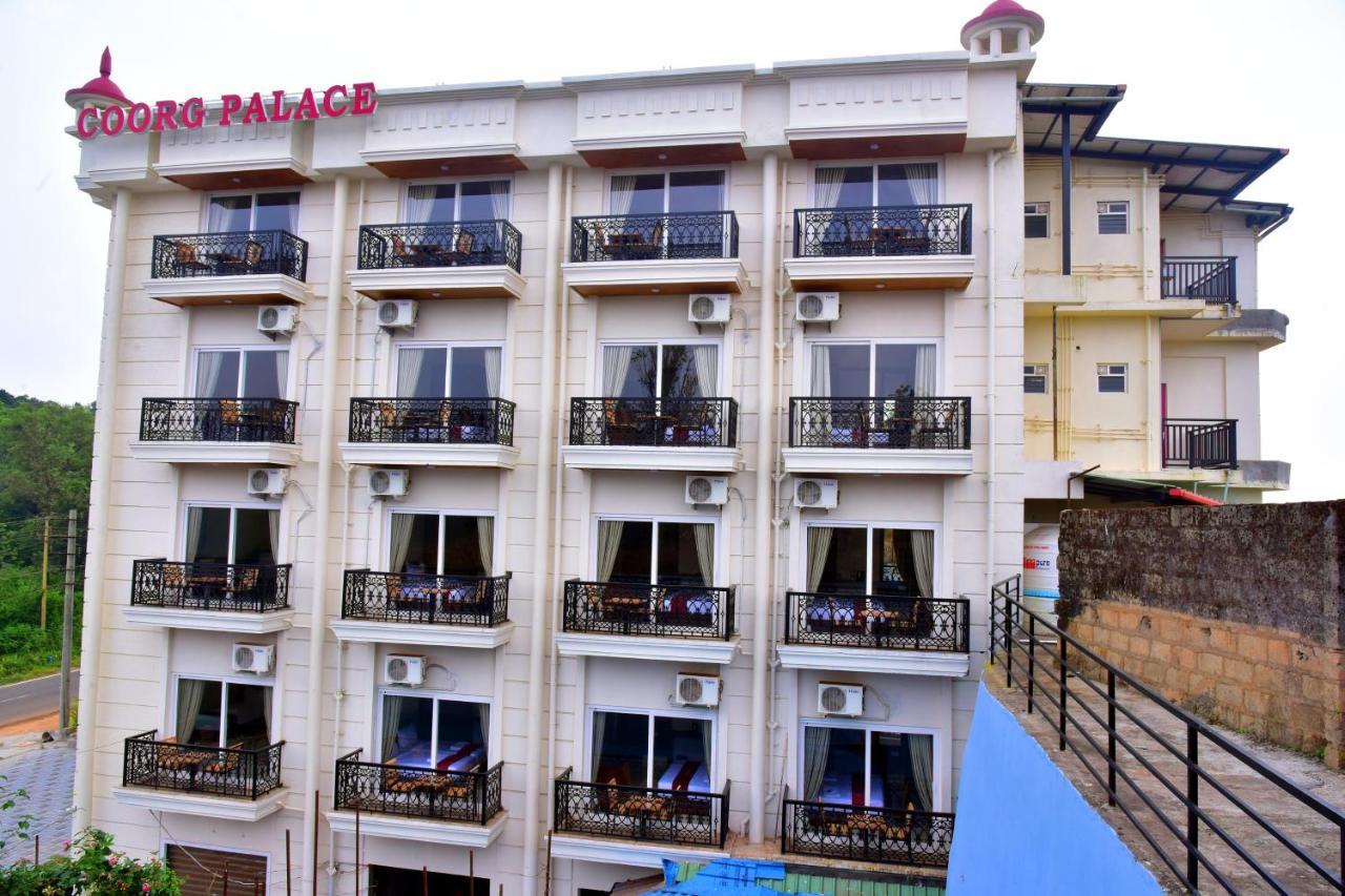 Hotel Coorg Palace Мадикери Екстериор снимка
